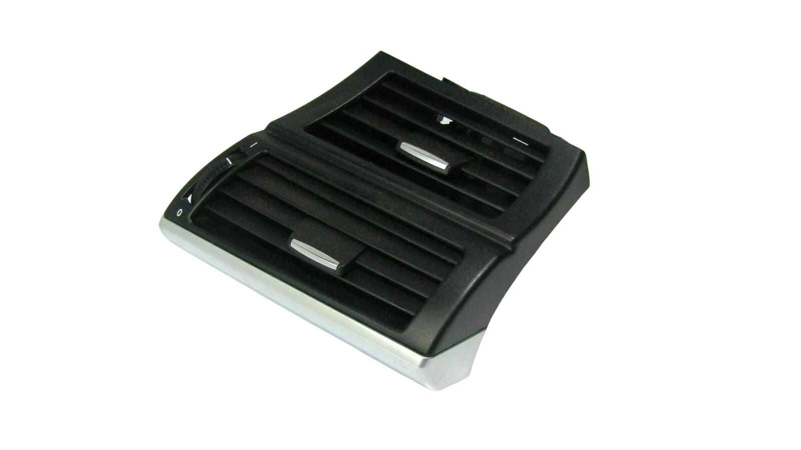 BMW X6 (E71 / E72) Dashboard air vent grill cover trim BMW X6 dashboard air vent grille cover trim OEM...