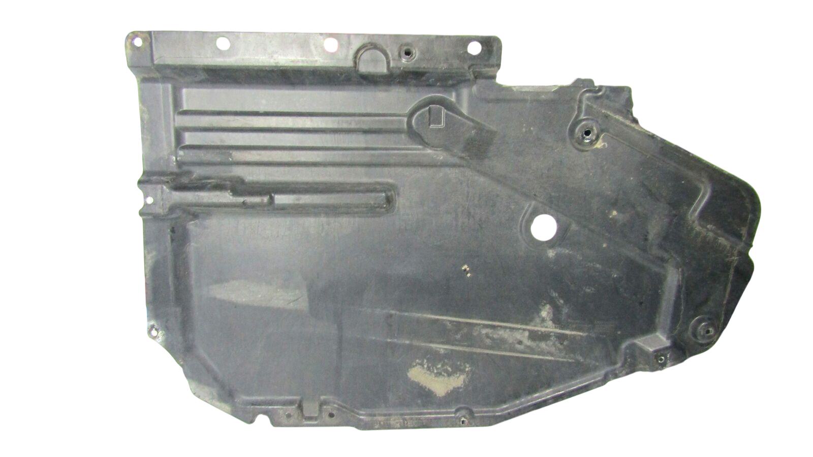 BMW X6 (E71 / E72) Rear underbody cover/under tray BMW X6 Rear underbody cover/under tray OEM 7158...