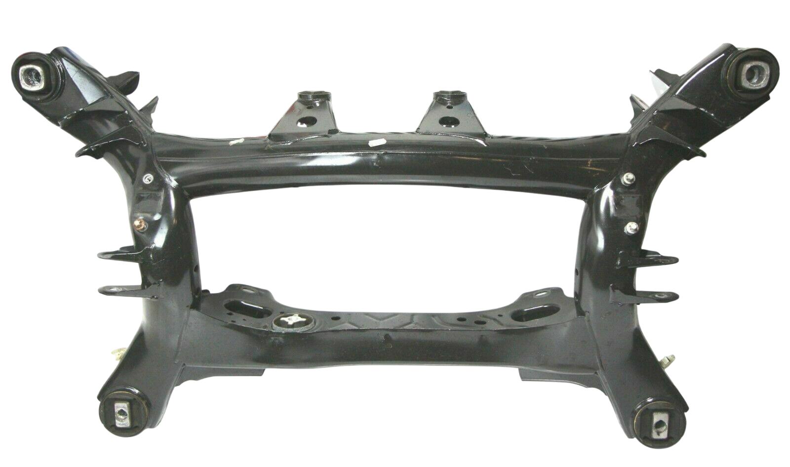 BMW 1 (F20 / F21) Балка заднего моста BMW 1 SERIES Rear axle Beam OEM 33316792505

Pa...