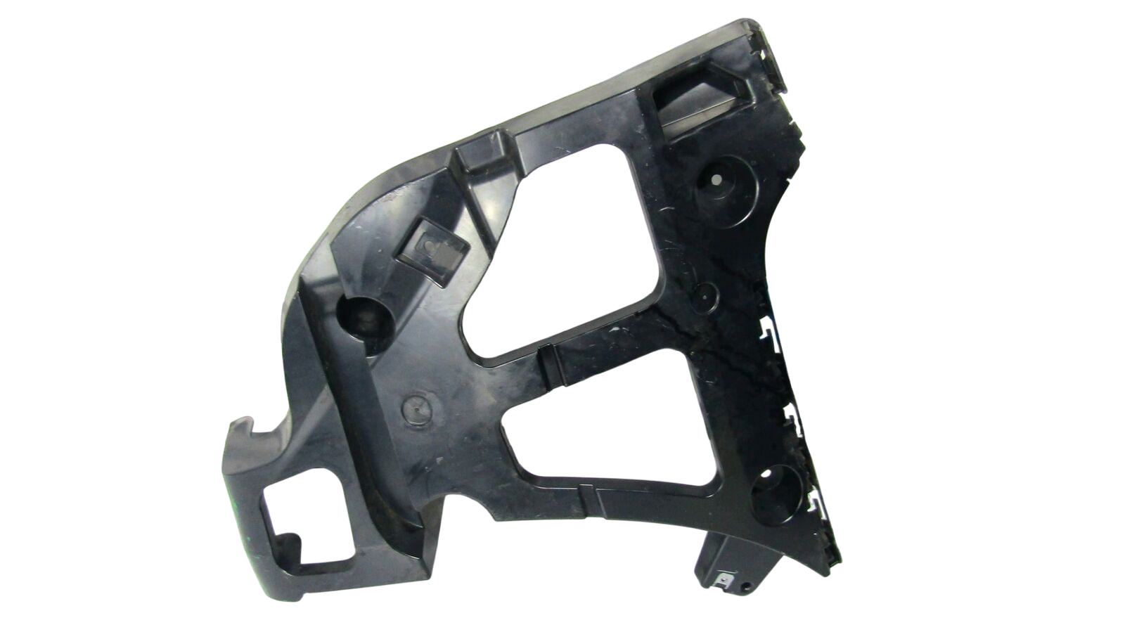 BMW X5 (E70) Rear bumper mounting bracket BMW X5 Rear bumper mounting bracket OEM 7227758...