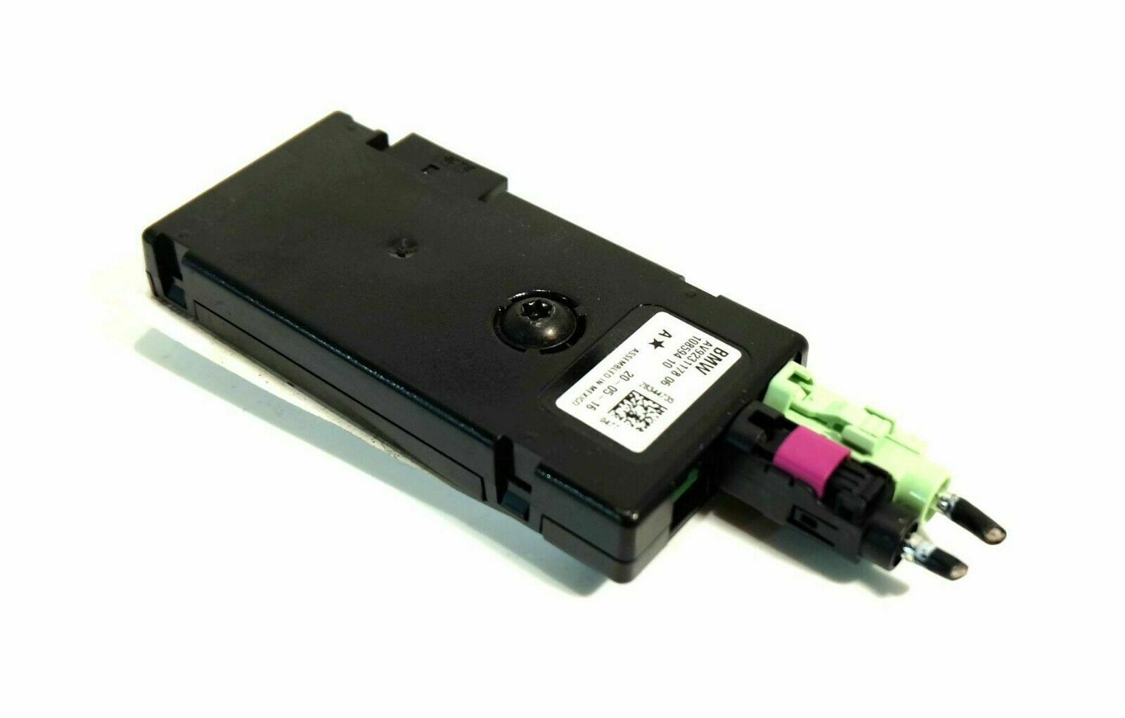 BMW 2 (F22 / F23) Aerial antenna amplifier