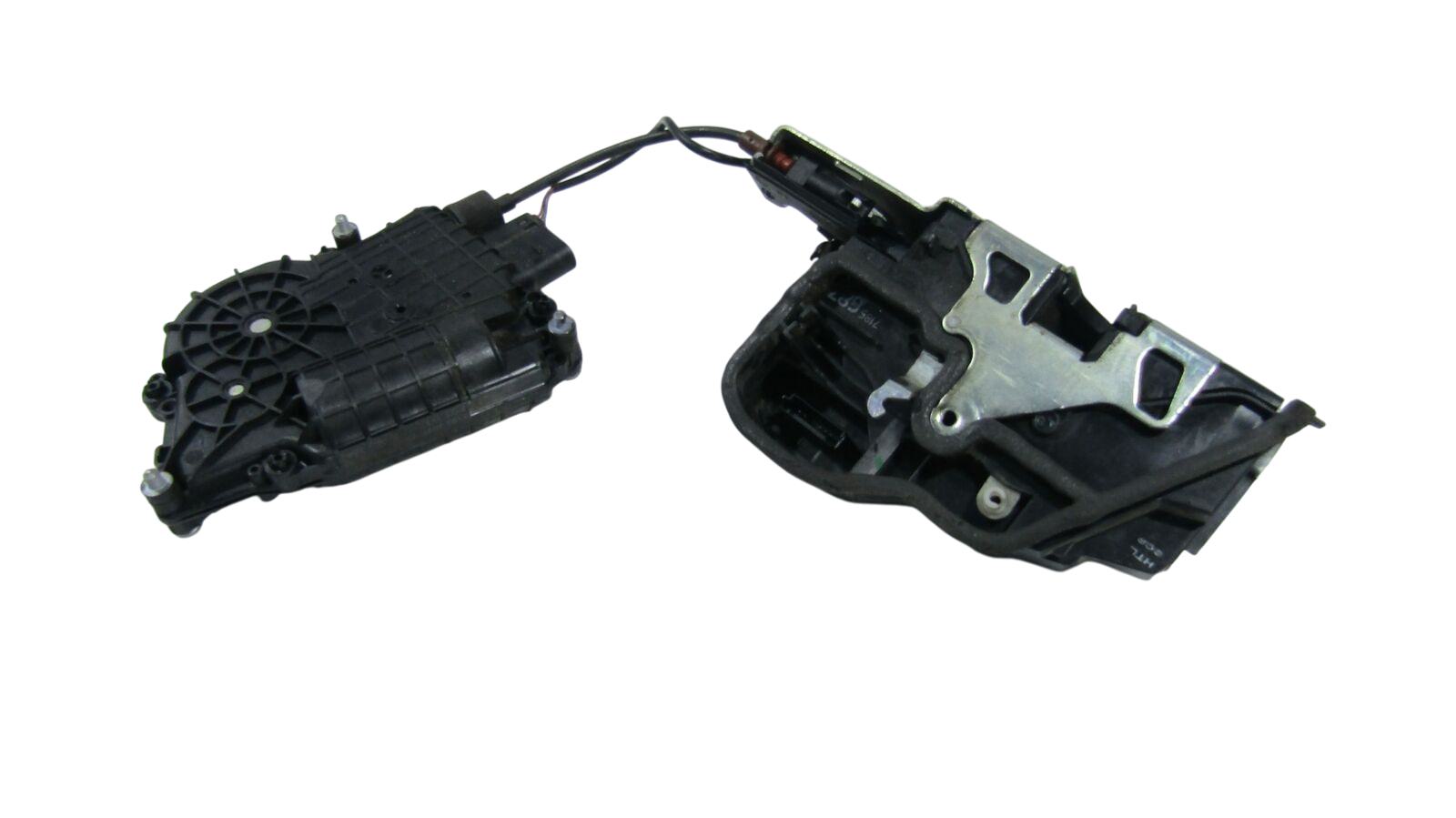 BMW 7 (G11 / G12) Rear door lock BMW 7 SERIES Rear door lock OEM 51227185687

Pa...