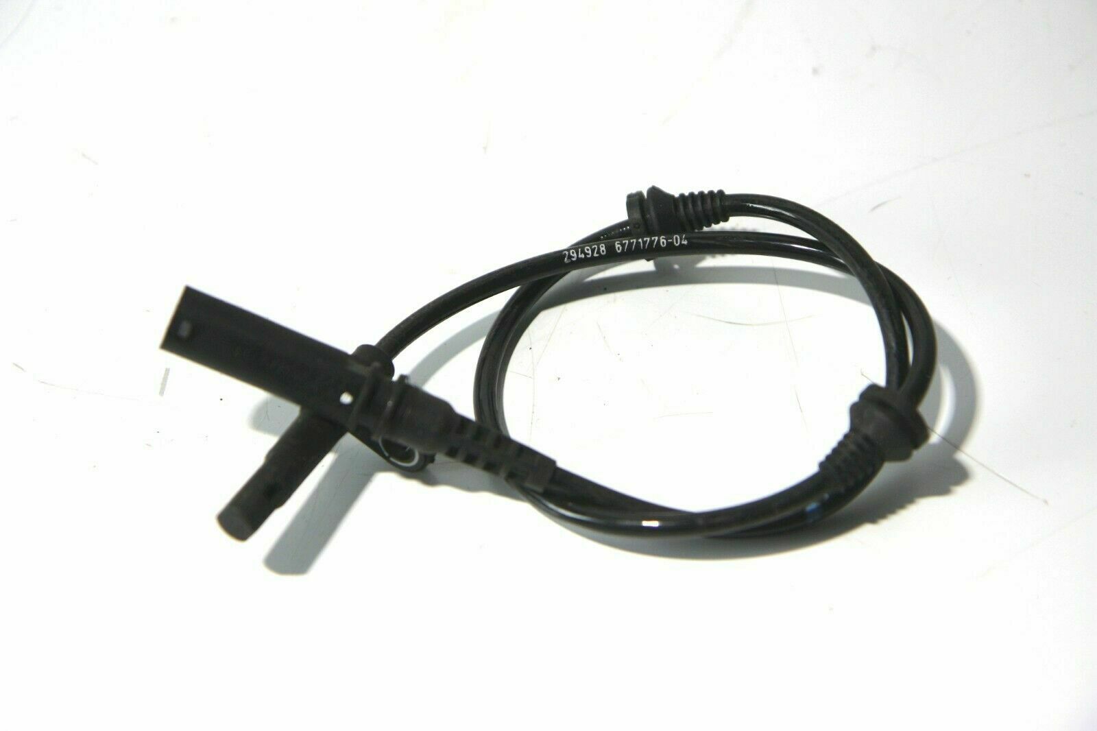 BMW X6 (E71 / E72) ABS rear brake sensor BMW X6 ABS rear brake sensor OEM 34526771776

P...