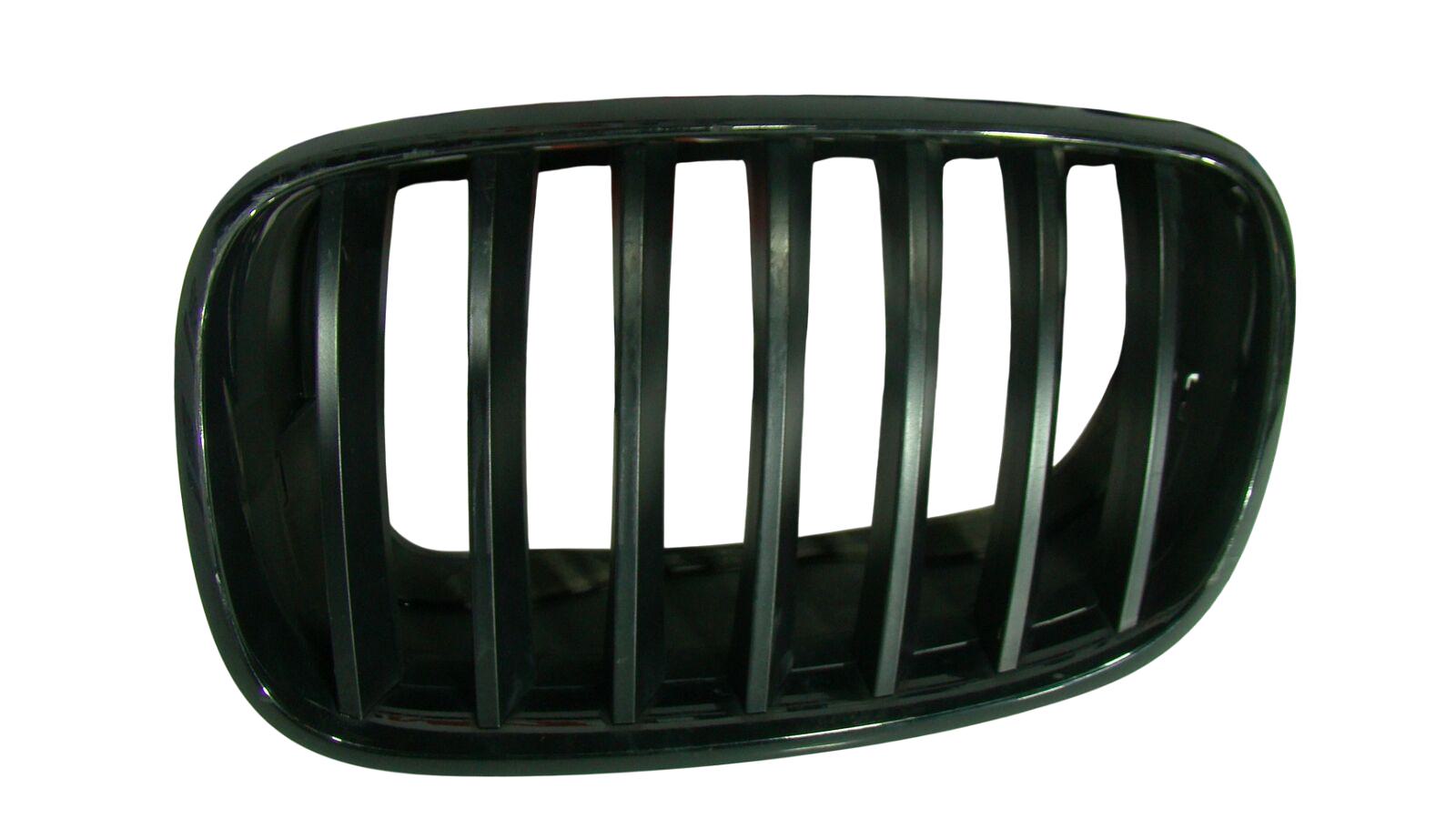 BMW 3 (F30 / F31) Front bumper upper radiator grill BMW 3 SERIES Front bumper upper radiator grill ...