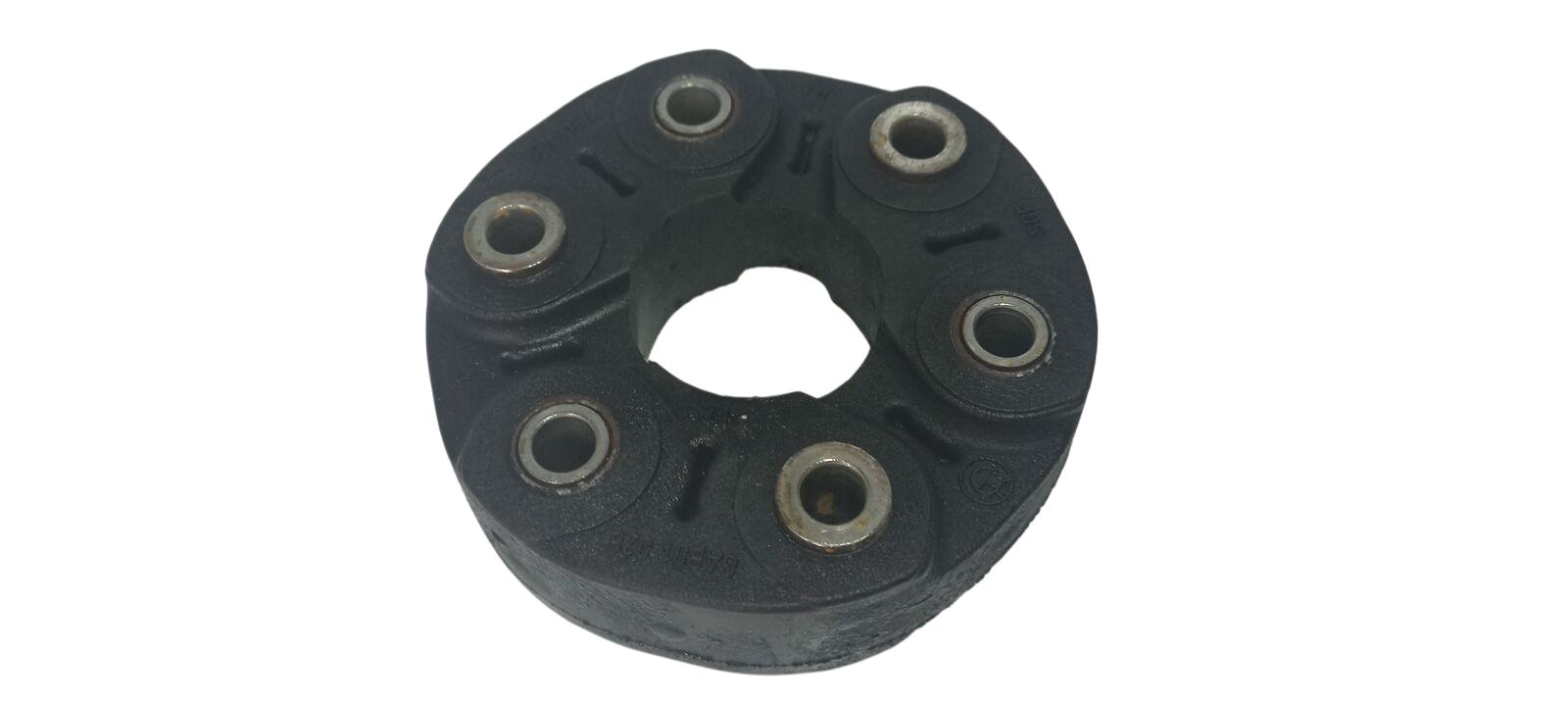 BMW 3 (E90 / E91 / E92 / E93) Rear prop shaft donut coupling/joint BMW 3 SERIES Rear prop shaft donut coupling/joi...