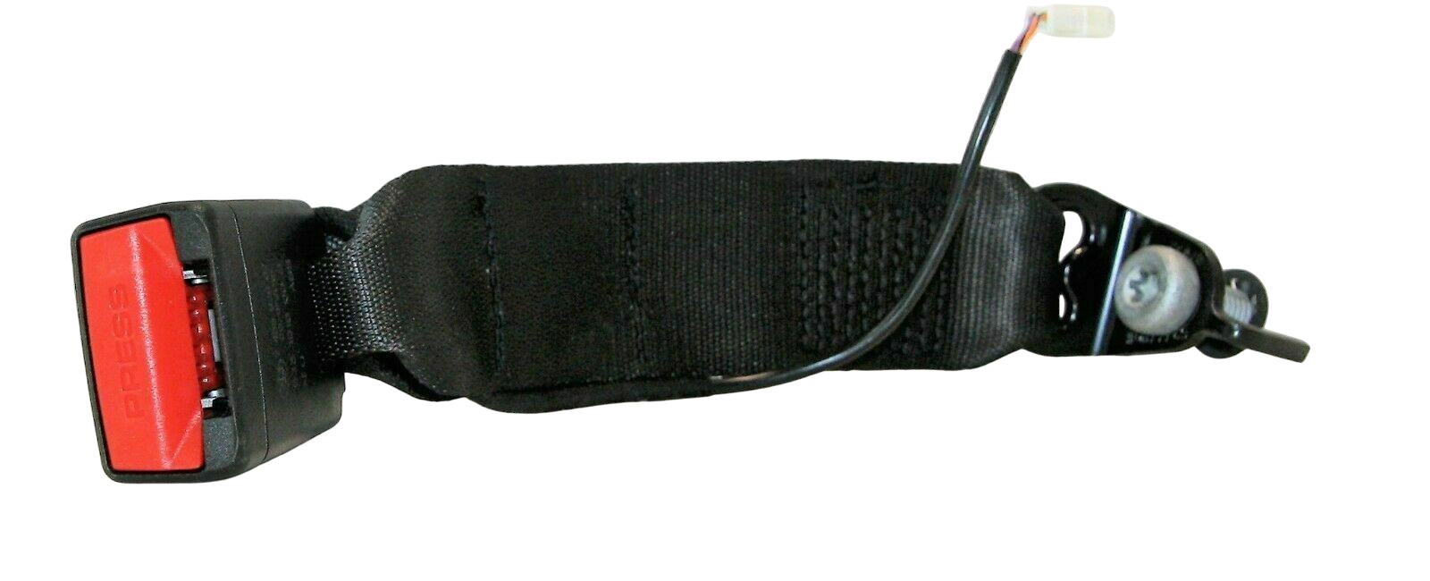 BMW 7 (G11 / G12) Middle seatbelt buckle (rear) BMW 7 SERIES Middle seatbelt buckle (rear) OEM ...