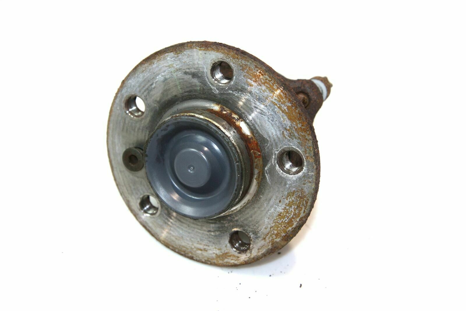 BMW 2 (F22 / F23) Rear wheel hub BMW 2 SERIES Rear wheel hub OEM 33416851589

Pa...