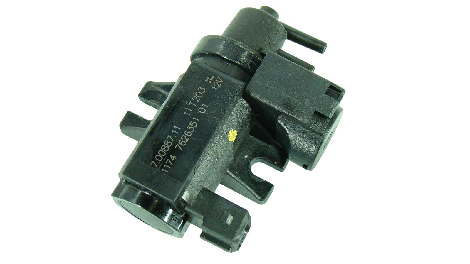 BMW 1 (F20 / F21) Turbo solenoid valve BMW 1 SERIES Turbo solenoid valve OEM 117475846...