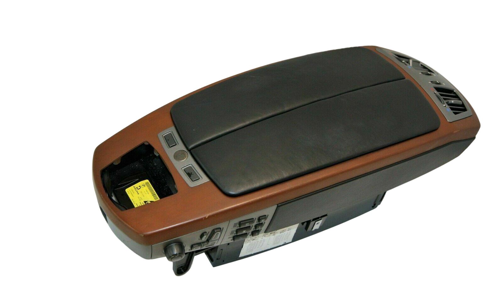 BMW 7 (E65 / E66 / E67 / E68) Armrest BMW 7 SERIES Armrest OEM 51167011061

Part code...