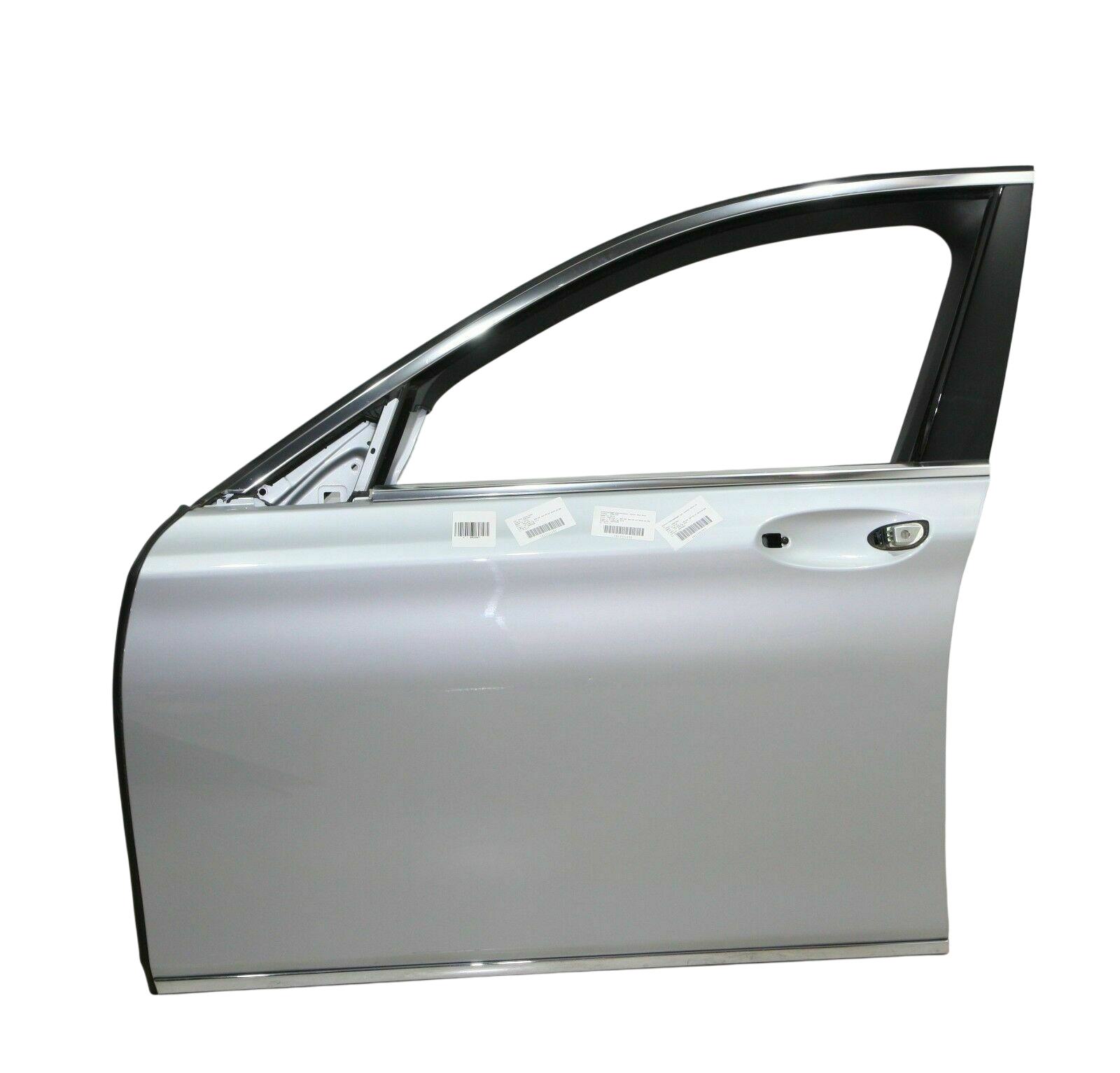 BMW 7 (G11 / G12) Front door BMW 7 SERIES Front door OEM 41517423699

Part c...