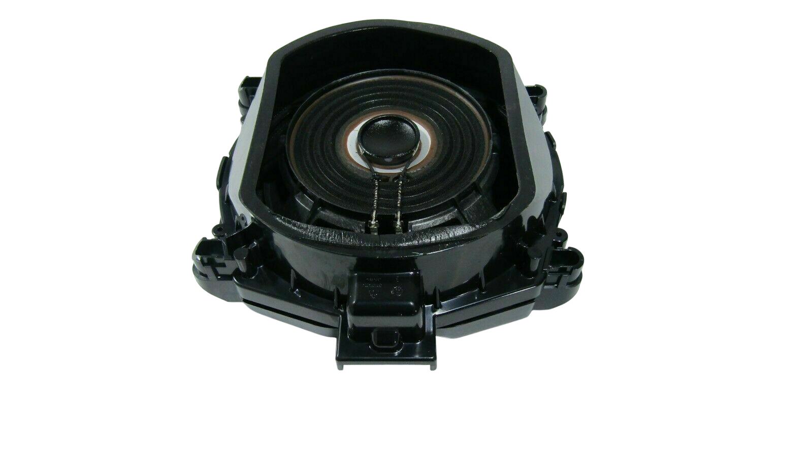 BMW X5 (E70) Subwoofer speaker