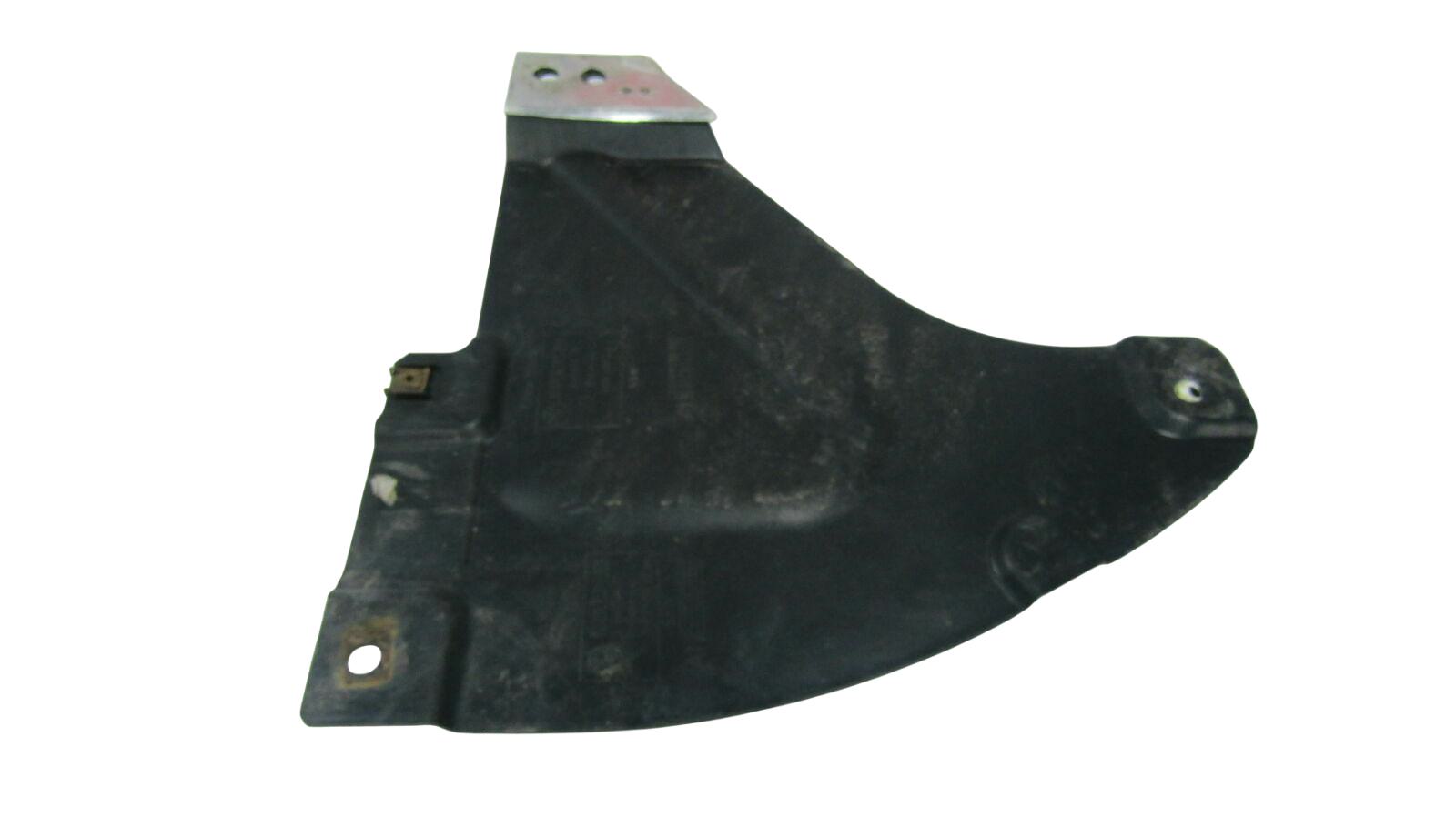 BMW 1 (E81 / E82 / E87 / E88) Center/middle under tray cover BMW 1 SERIES Center/middle under tray cover OEM...
