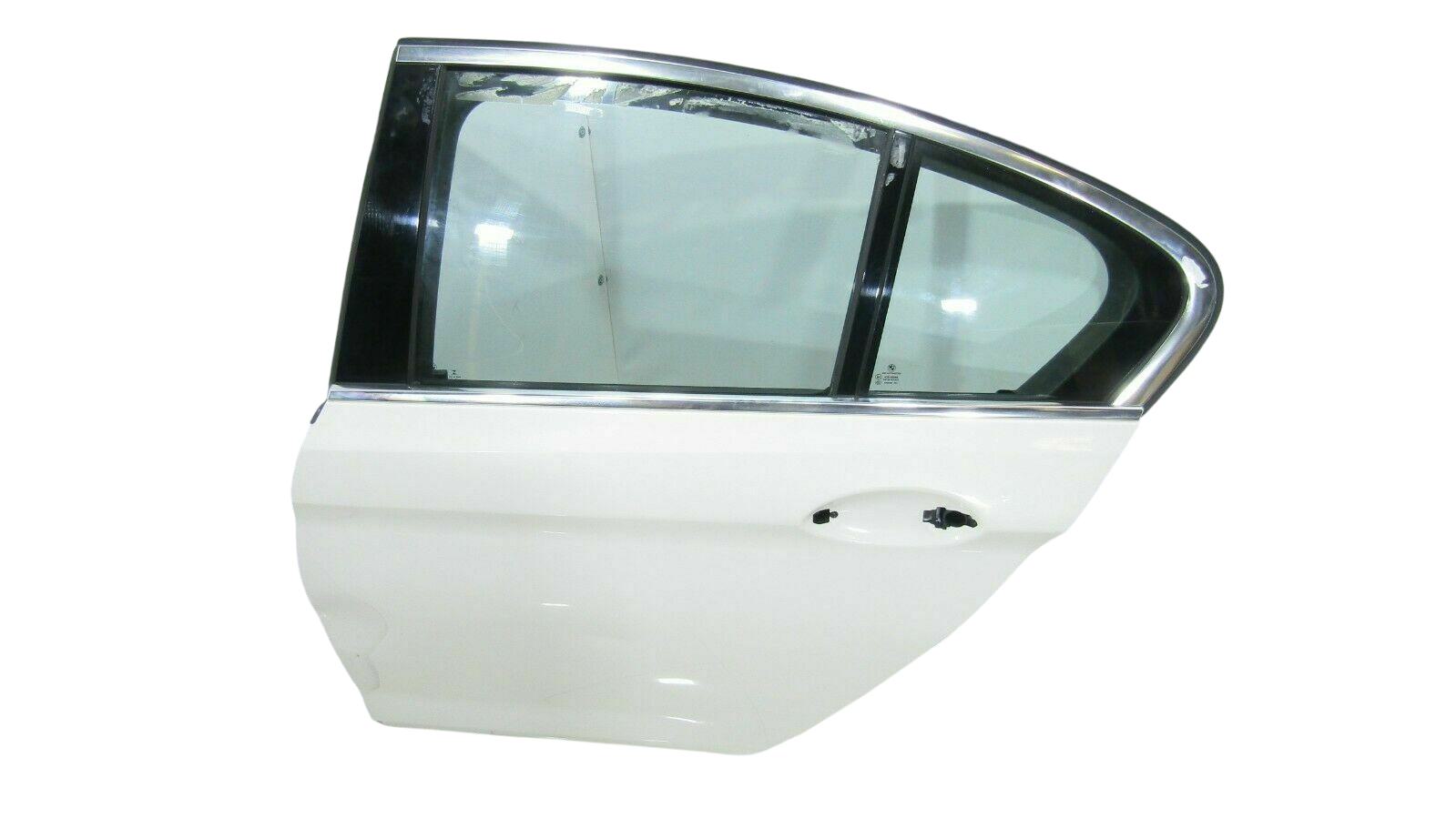 BMW 5 (G30 / G31) Rear Door BMW M5 Rear Door OEM 7408963

Part codes: 74089...