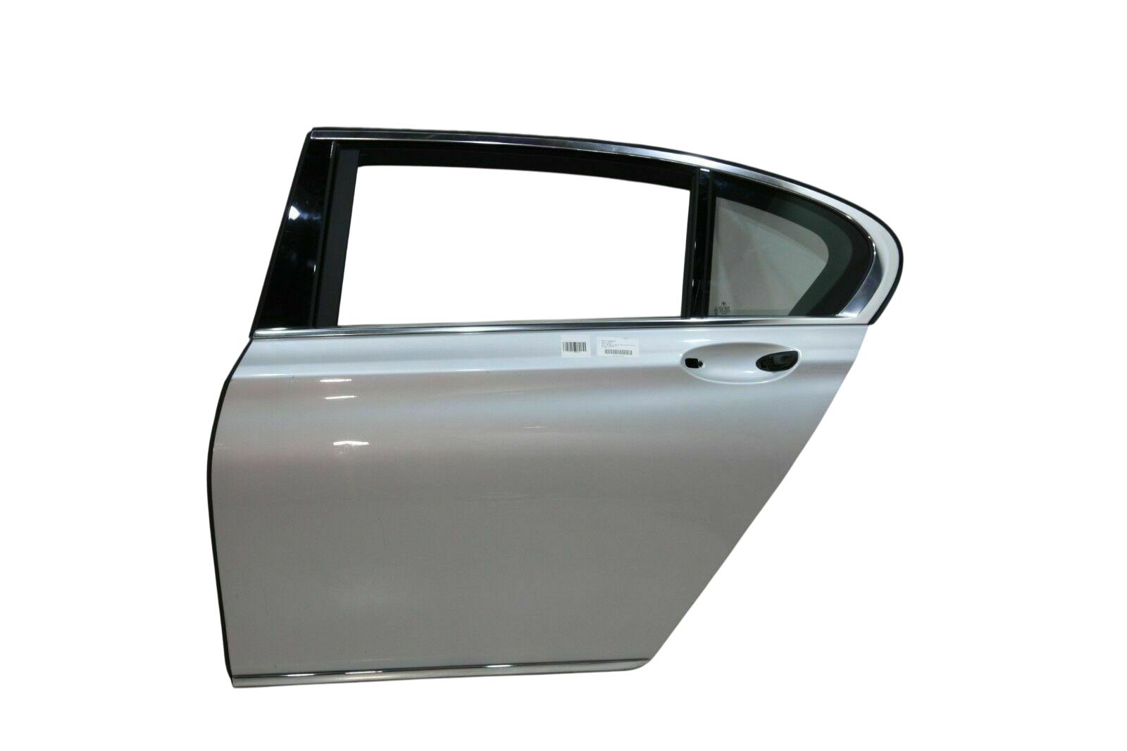 BMW 7 (G11 / G12) Rear Door BMW 7 SERIES Rear Door OEM 51337336016

Part co...