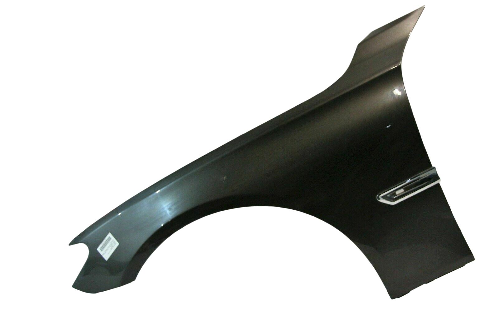 BMW 7 (G11 / G12) Fender BMW 7 SERIES Fender OEM 41007261461

Part codes...