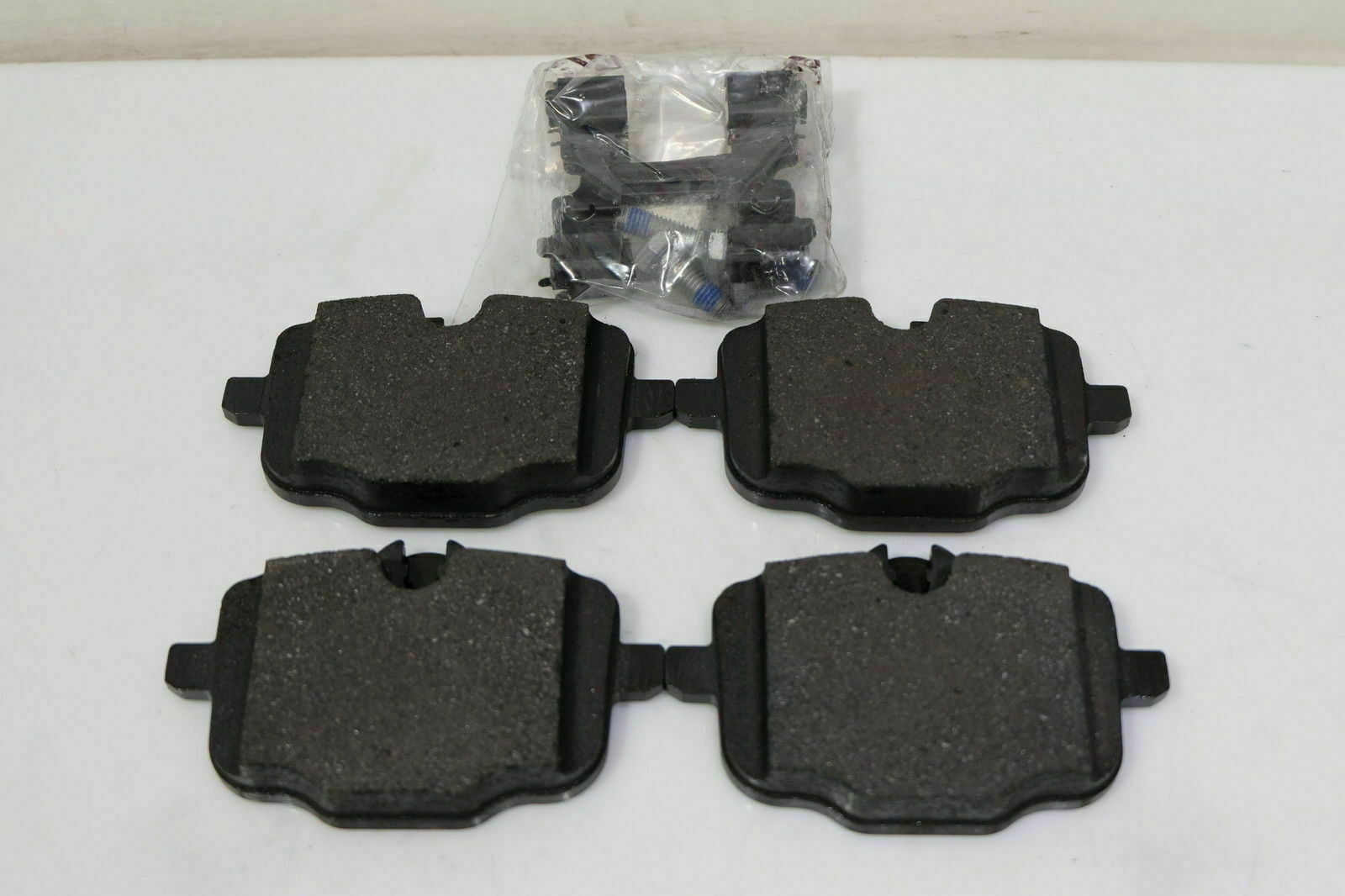 BMW 5 / i5 (G60 / G61) Parts BMW 5' F18 Parts OEM 34116775310

Part codes: 3...