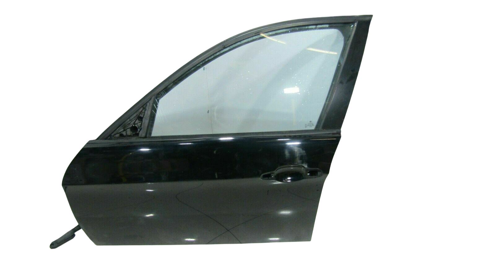 BMW 3 (E90 / E91 / E92 / E93) Front door BMW 3 SERIES Front door OEM 41007203643

Part c...