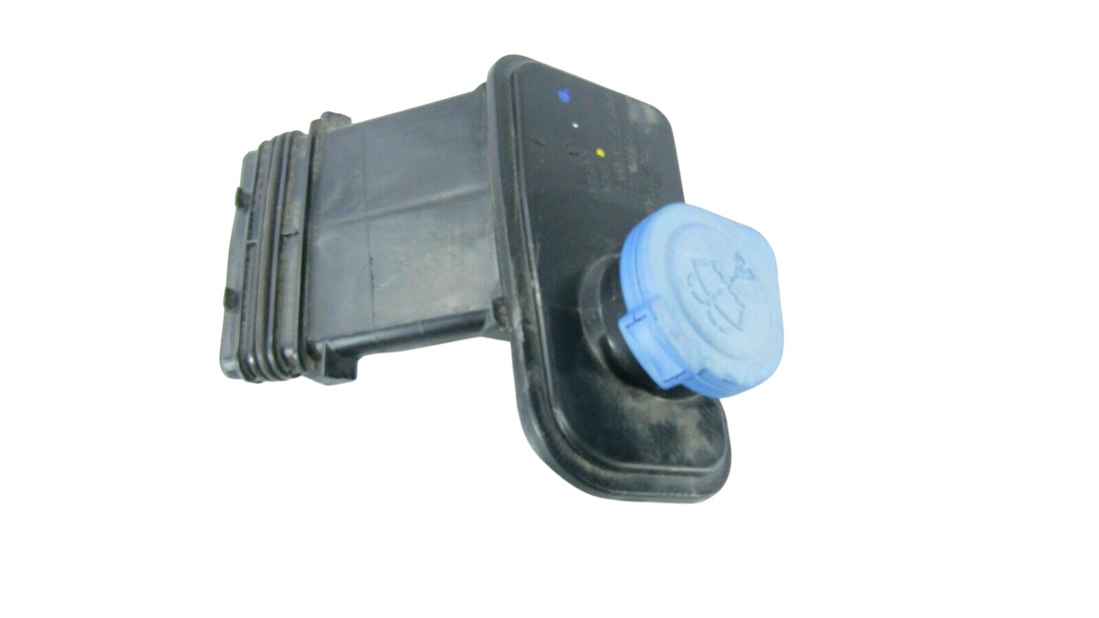 BMW 5 (G30 / G31) Window washer liquid tank fill tube