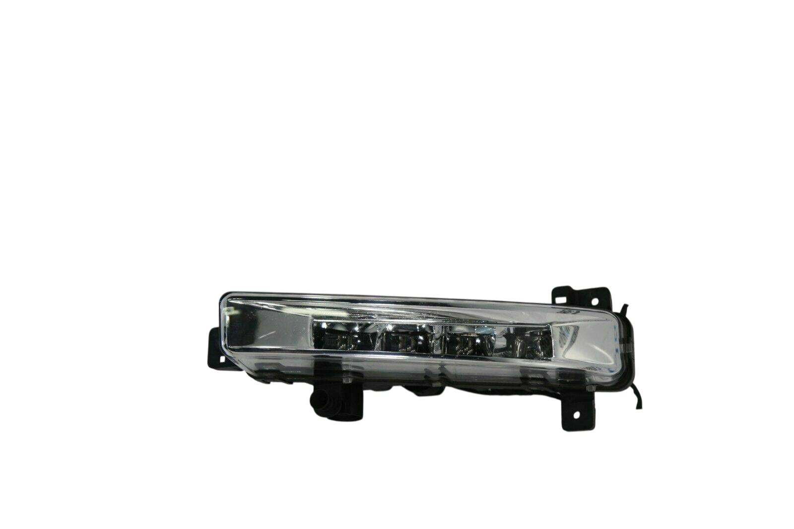 BMW 5 (G30 / G31) Front fog light
