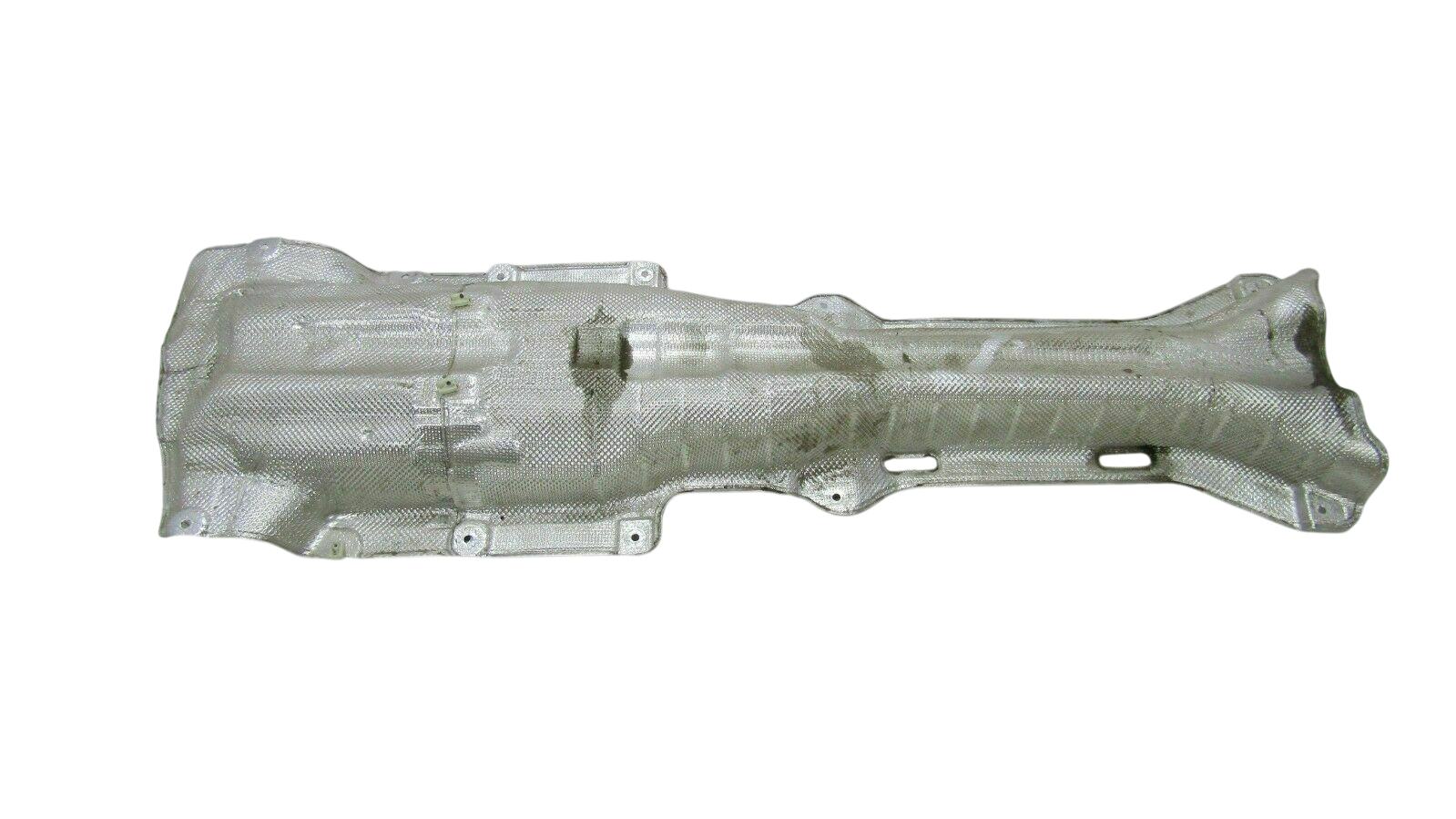BMW 5 (G30 / G31) Exhaust heat shield