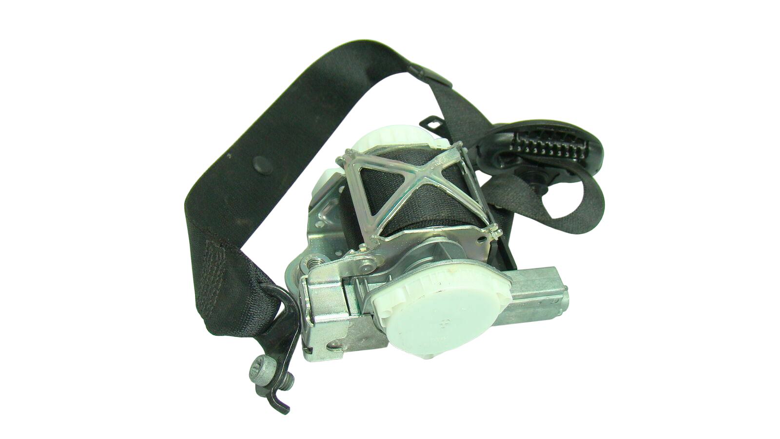 BMW 3 (F30 / F31) Front seatbelt