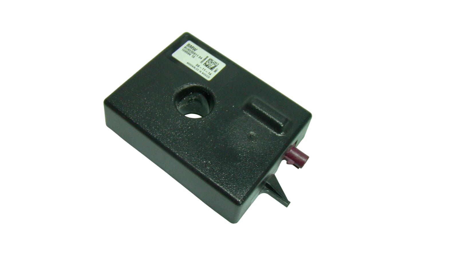BMW X6 (F16) Aerial antenna amplifier