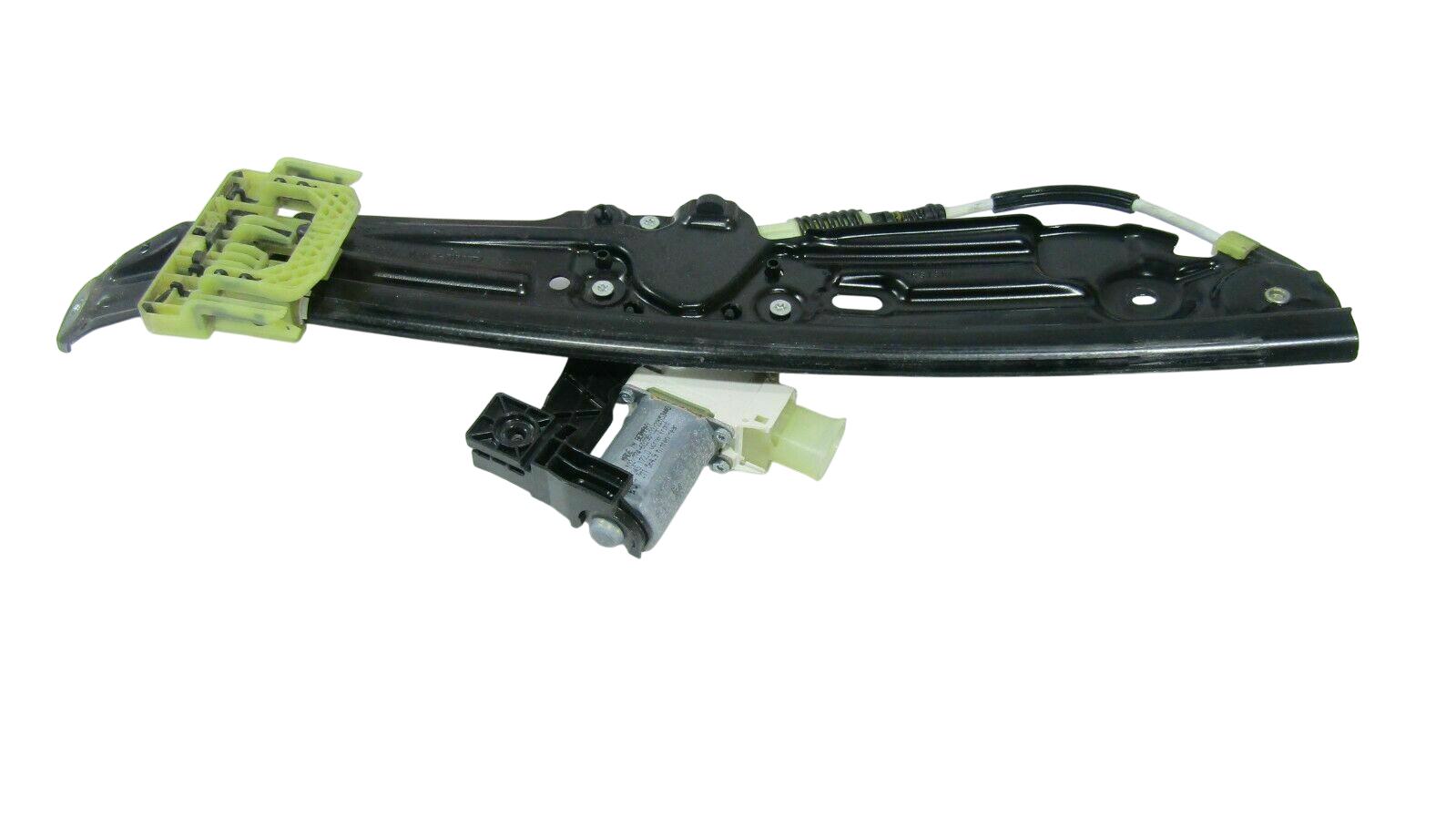 BMW 5 (F10 / F11) Front door window regulator motor