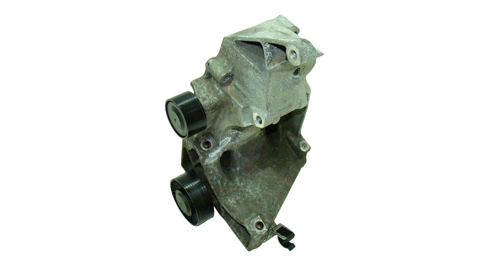 BMW 5 (F10 / F11) Generator/alternator bracket