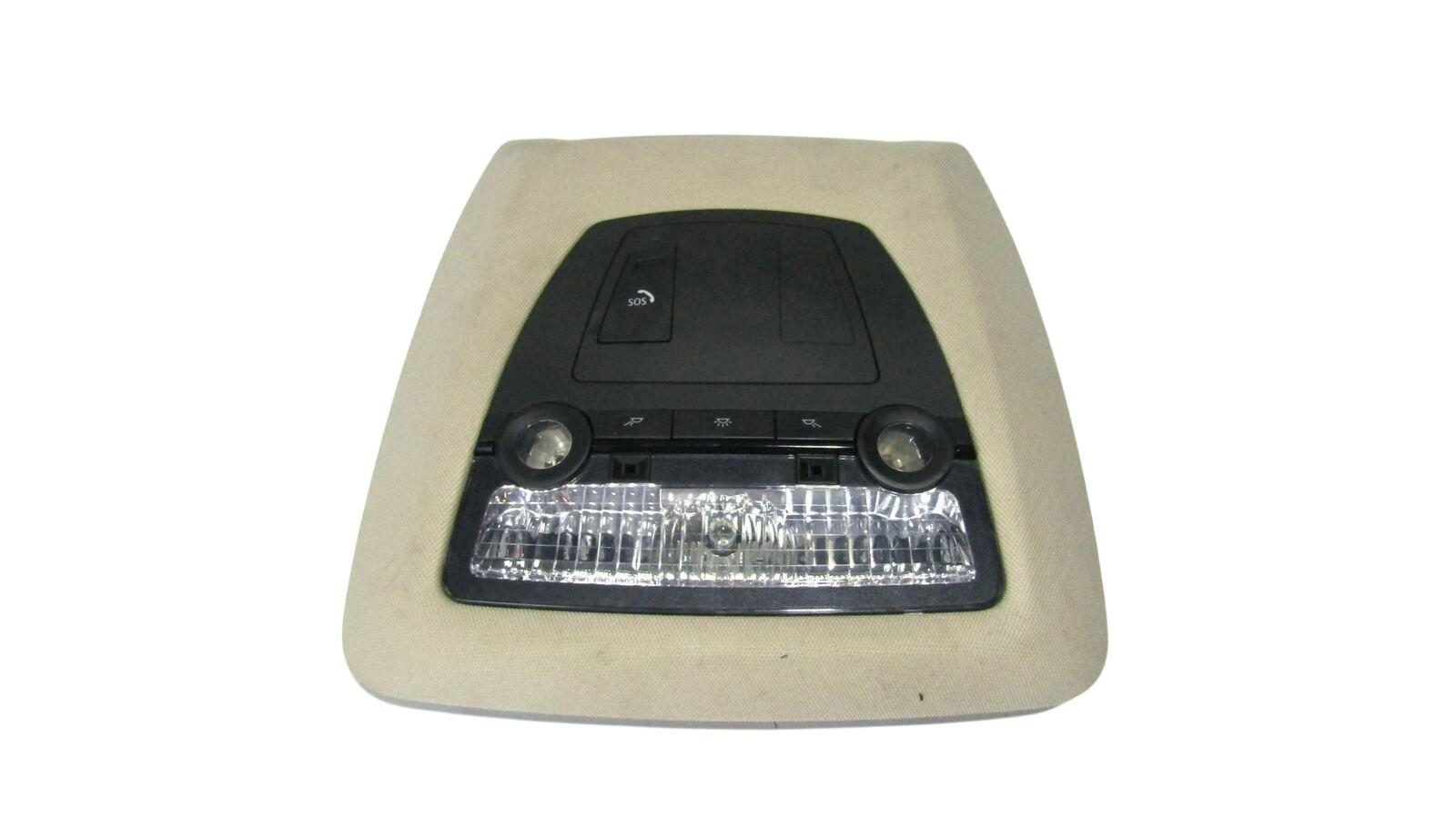 BMW 5 (F10 / F11) Front seat light BMW 5 SERIES Front seat light OEM 9201447

Part...