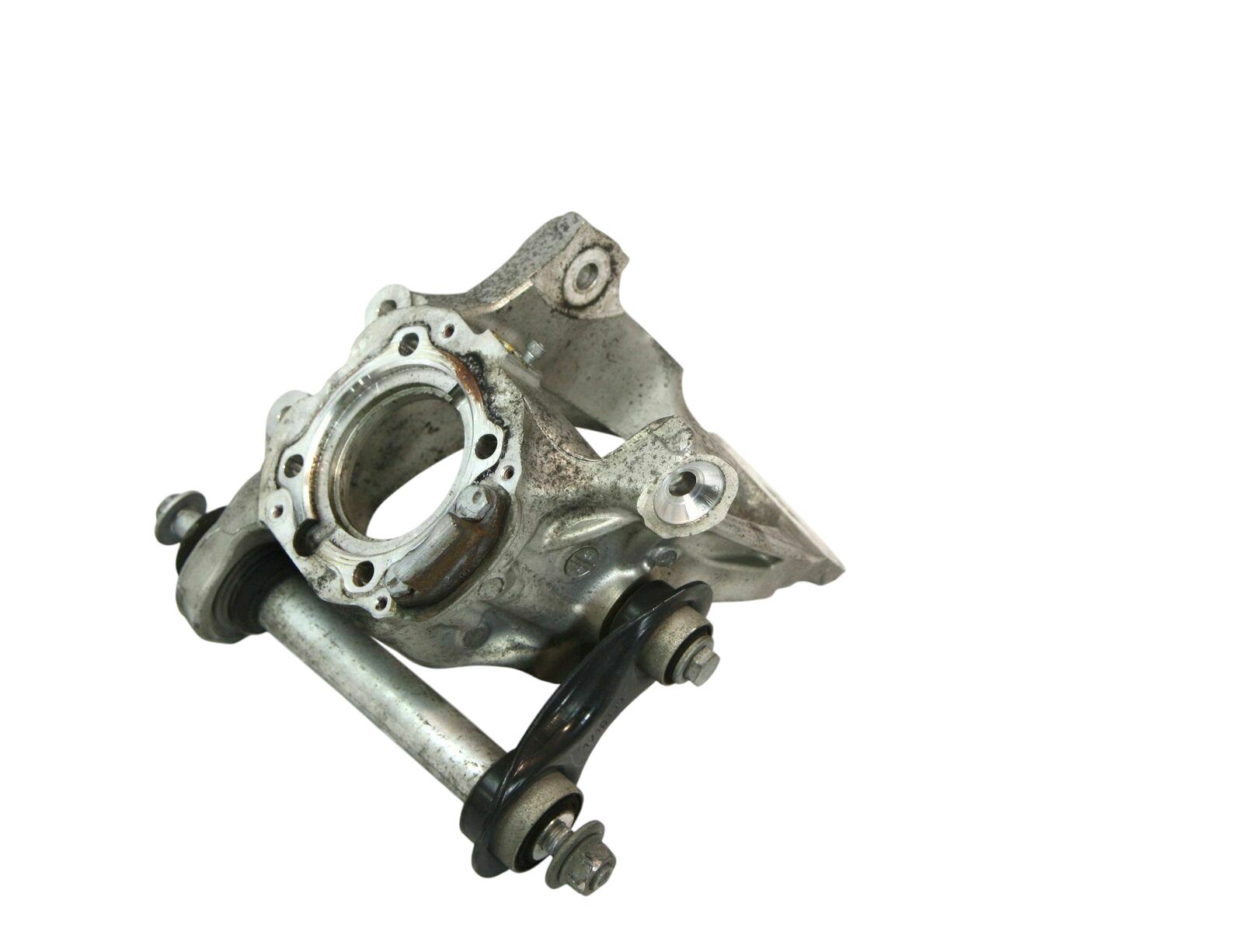BMW X5 (F15) Rear wheel hub