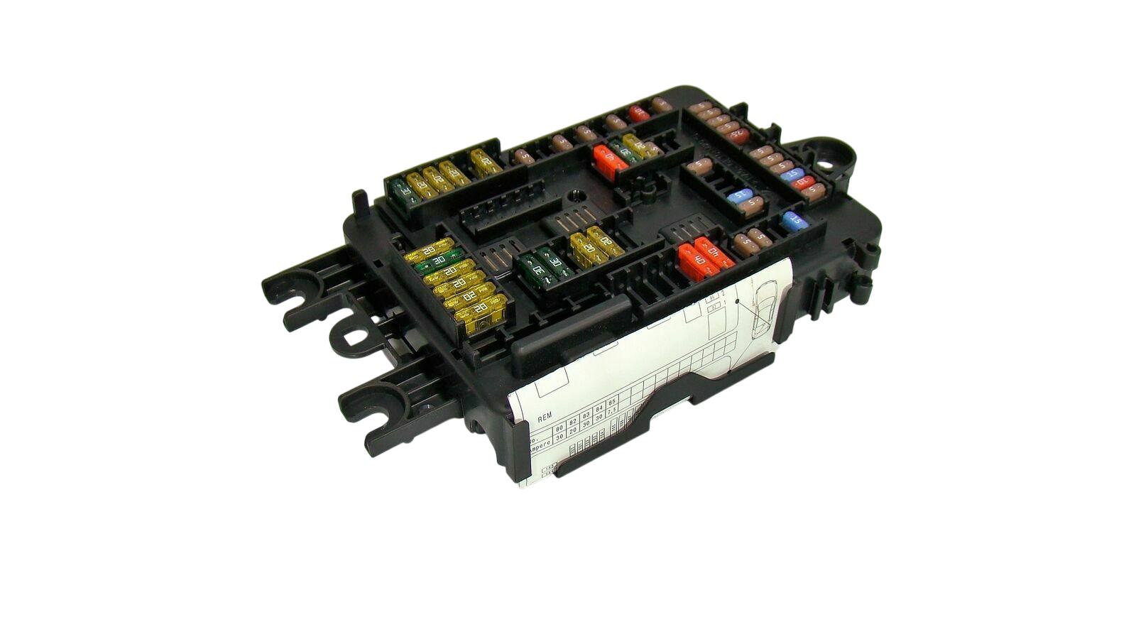BMW 1 (F20 / F21) Fuse box set BMW 1 SERIES Fuse box set OEM 61149259466

Part...