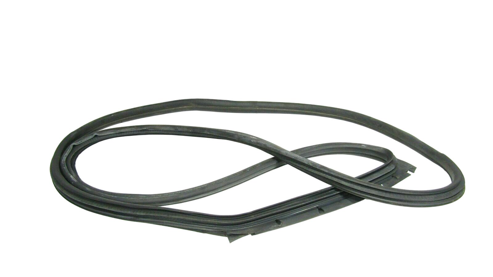 BMW 1 (E81 / E82 / E87 / E88) Front door rubber seal