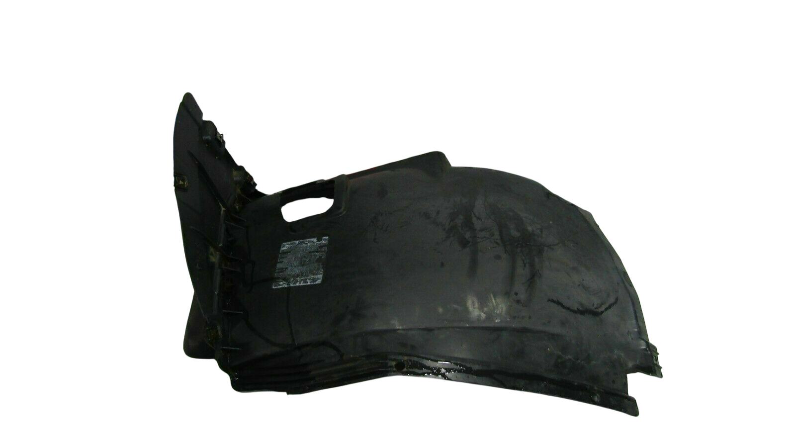 BMW 1 (E81 / E82 / E87 / E88) Front wheel arch liner splash guards
