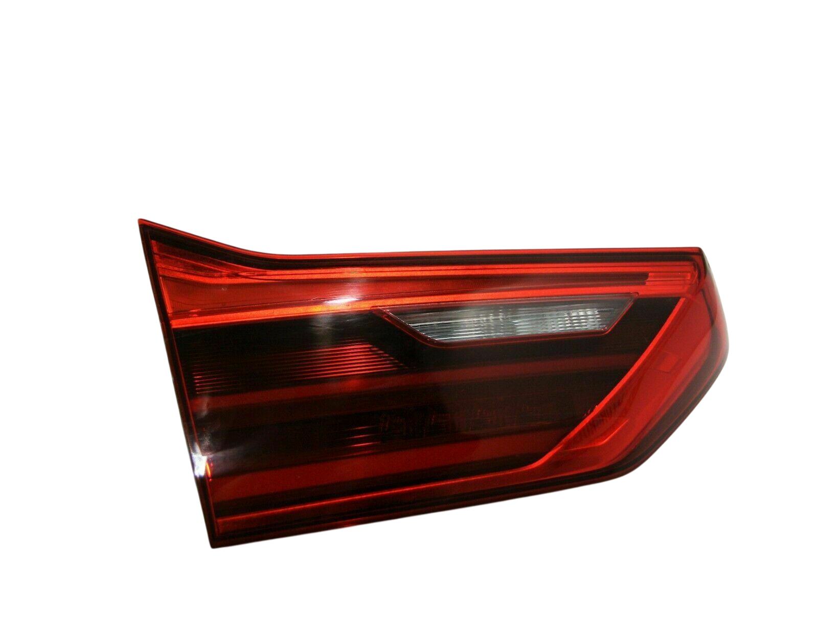 BMW 5 (G30 / G31) Rear/tail lights BMW 5 SERIES Rear/tail lights OEM 63217388949

...