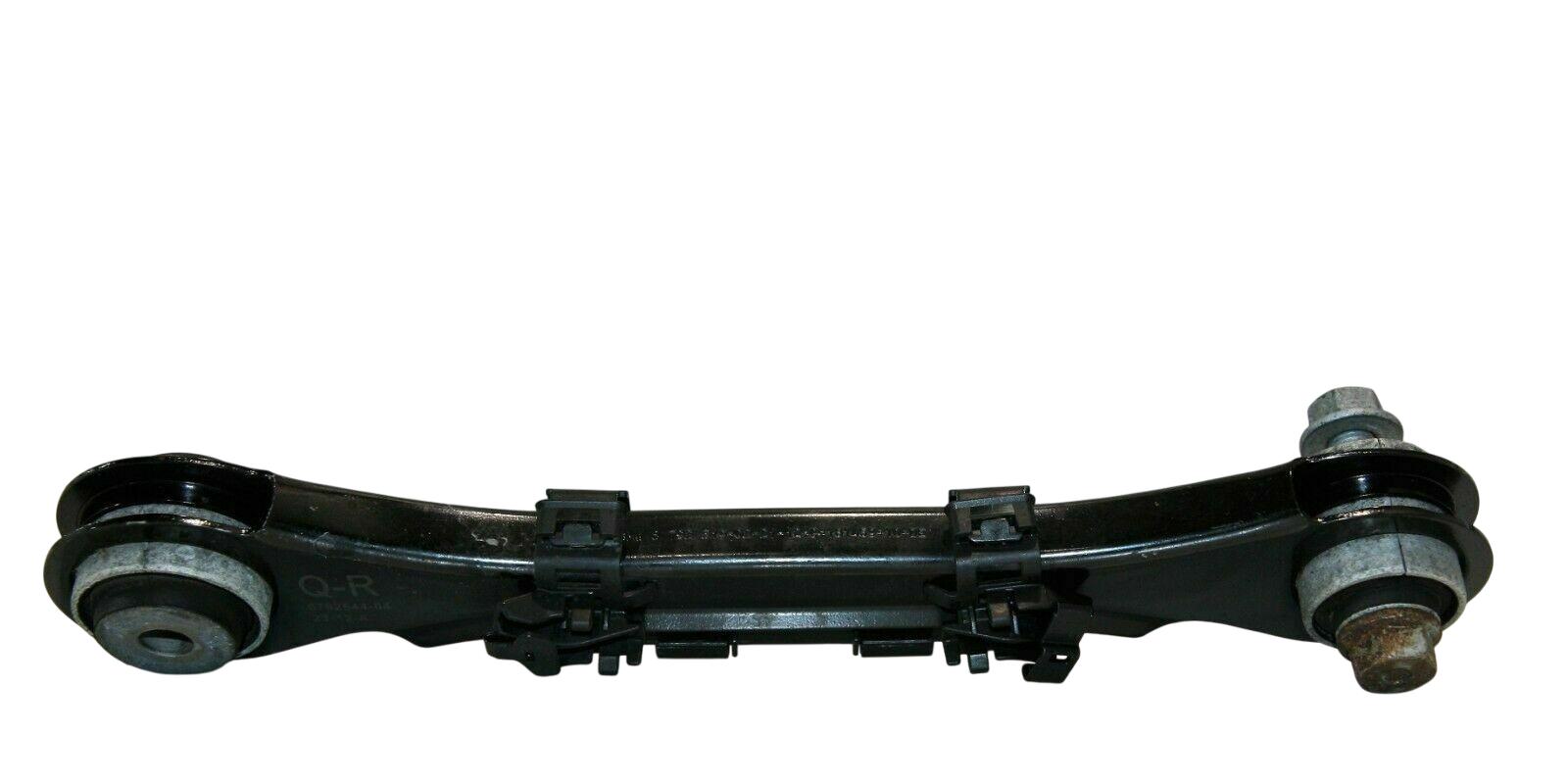 BMW 3 (F30 / F31) Rear control arm BMW 3 SERIES Rear control arm OEM 33326792544

...