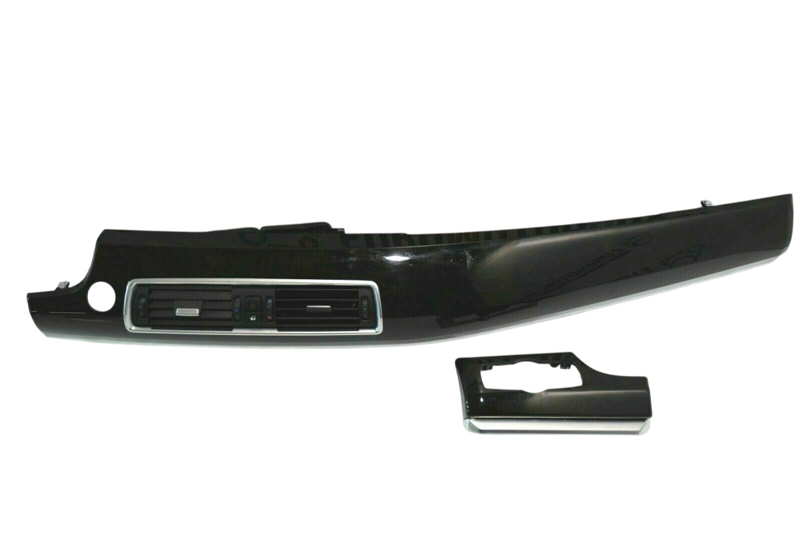 BMW 5 (F10 / F11) Dashboard center trim panel BMW 5 SERIES GT Dashboard center trim panel OEM...