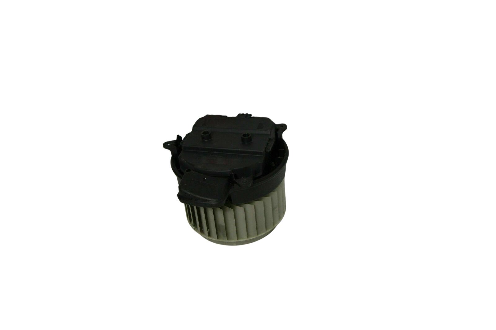 Audi A8 (D4) Heater fan/blower AUDI A8 Heater fan/blower

Generation: A8 (4H) ...