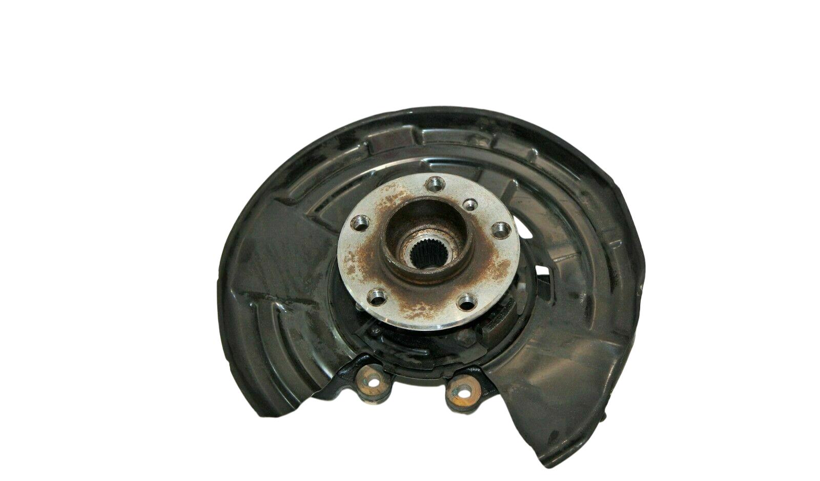 BMW 1 (F20 / F21) Rear wheel hub spindle/knuckle BMW 1 SERIES Rear wheel hub spindle/knuckle OEM...