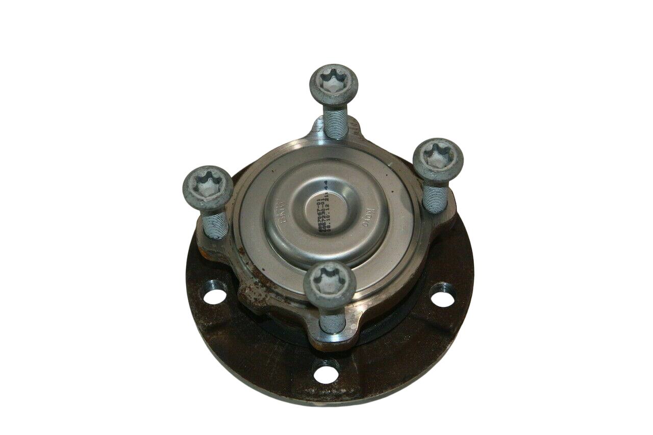 BMW 1 (F20 / F21) Front wheel hub BMW 1 SERIES Front wheel hub OEM 31206794850

P...