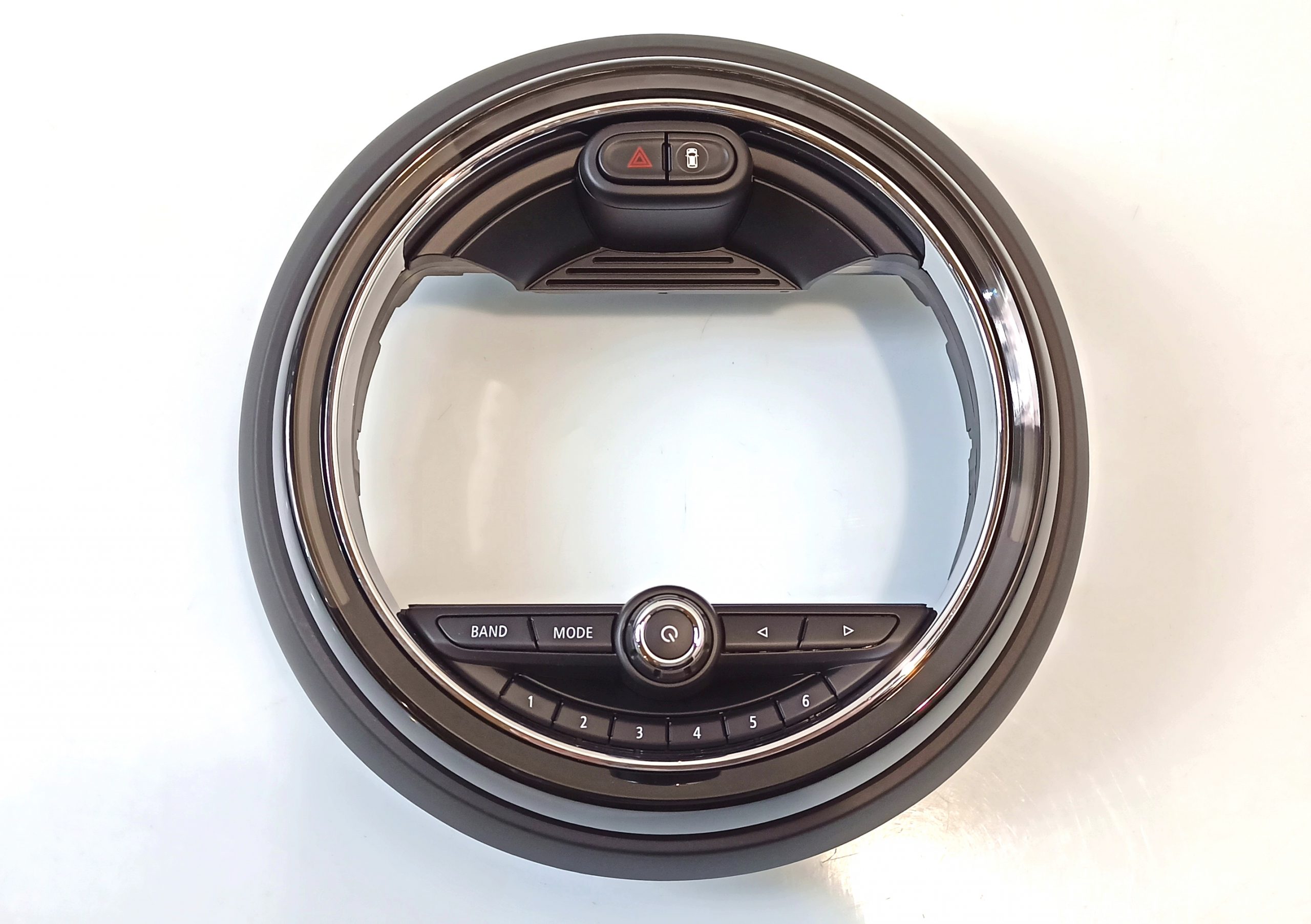BMW 5 / i5 (G60 / G61) Radio/GPS head unit trim BMW MINI Clubman F54, MINI Clubman F54 LCI, MIN...