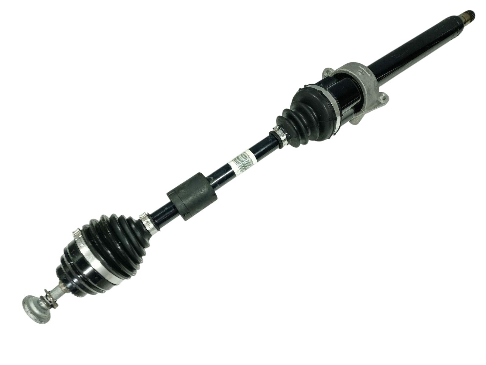 BMW 2 (F22 / F23) Front driveshaft BMW 2 SERIES Front driveshaft OEM 8657704

Part...