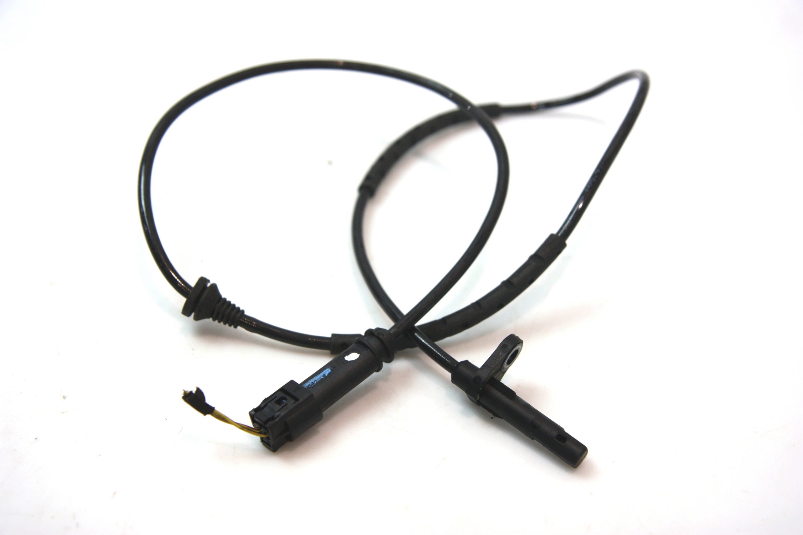BMW X5 (F15) ABS rear brake sensor BMW X5 ABS rear brake sensor OEM 34526771777

P...