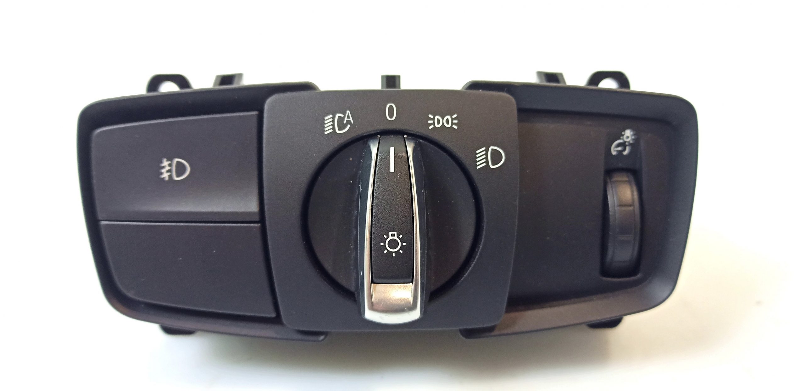 BMW 2 (F22 / F23) Свет переключатель BMW 2 SERIES Light switch OEM 61319259927

Part...