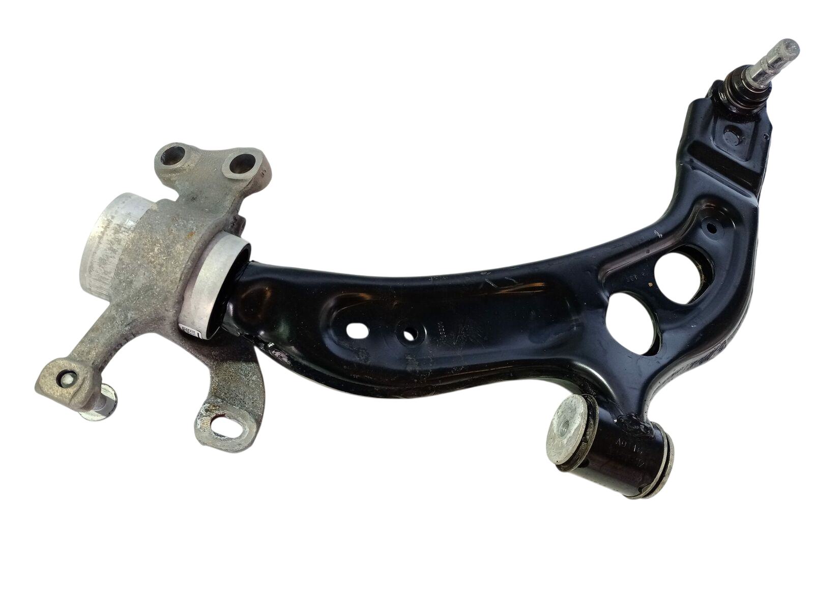 BMW 2 (F22 / F23) Front control arm BMW 2 SERIES Front control arm OEM 2C44519

Par...