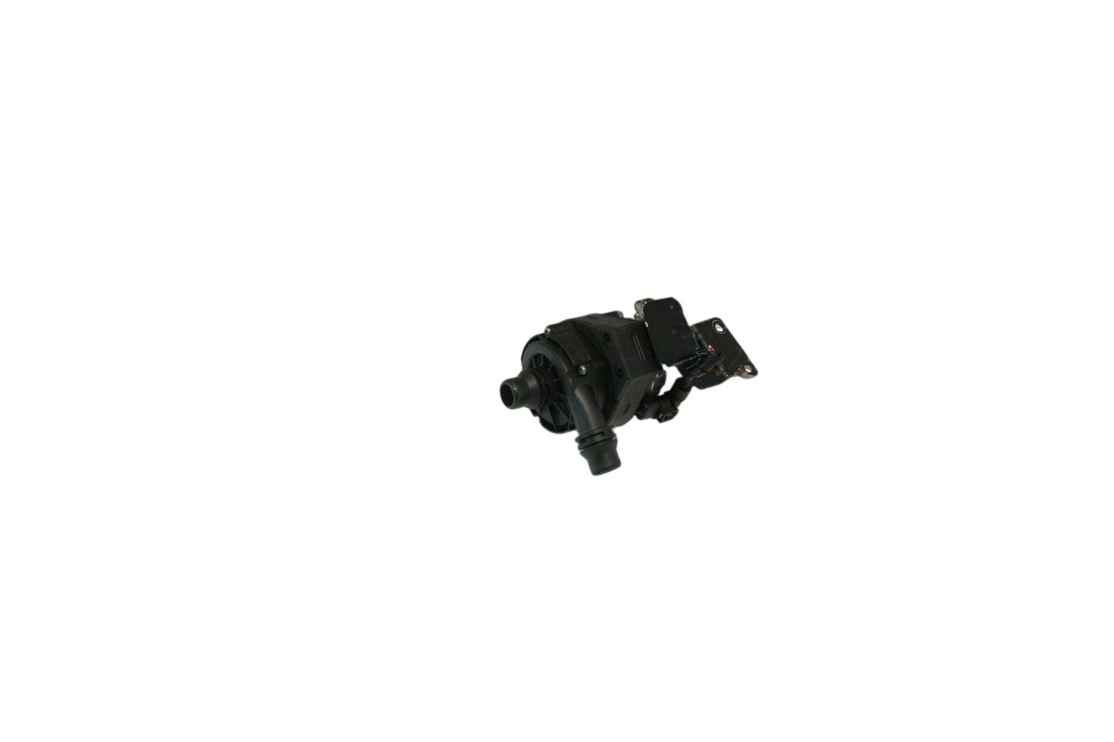 BMW 7 (G11 / G12) water pump BMW 7 SERIES Water Pump OEM 11518638238

Part c...