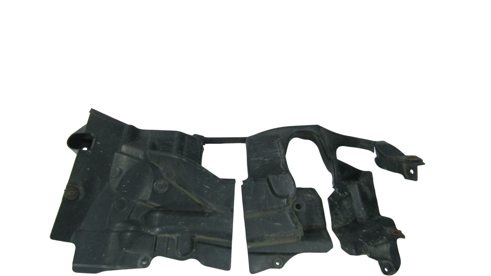 BMW 5 (F10 / F11) Sonstige BMW 5 SERIES Sonstige OEM 51757185169

Part cod...