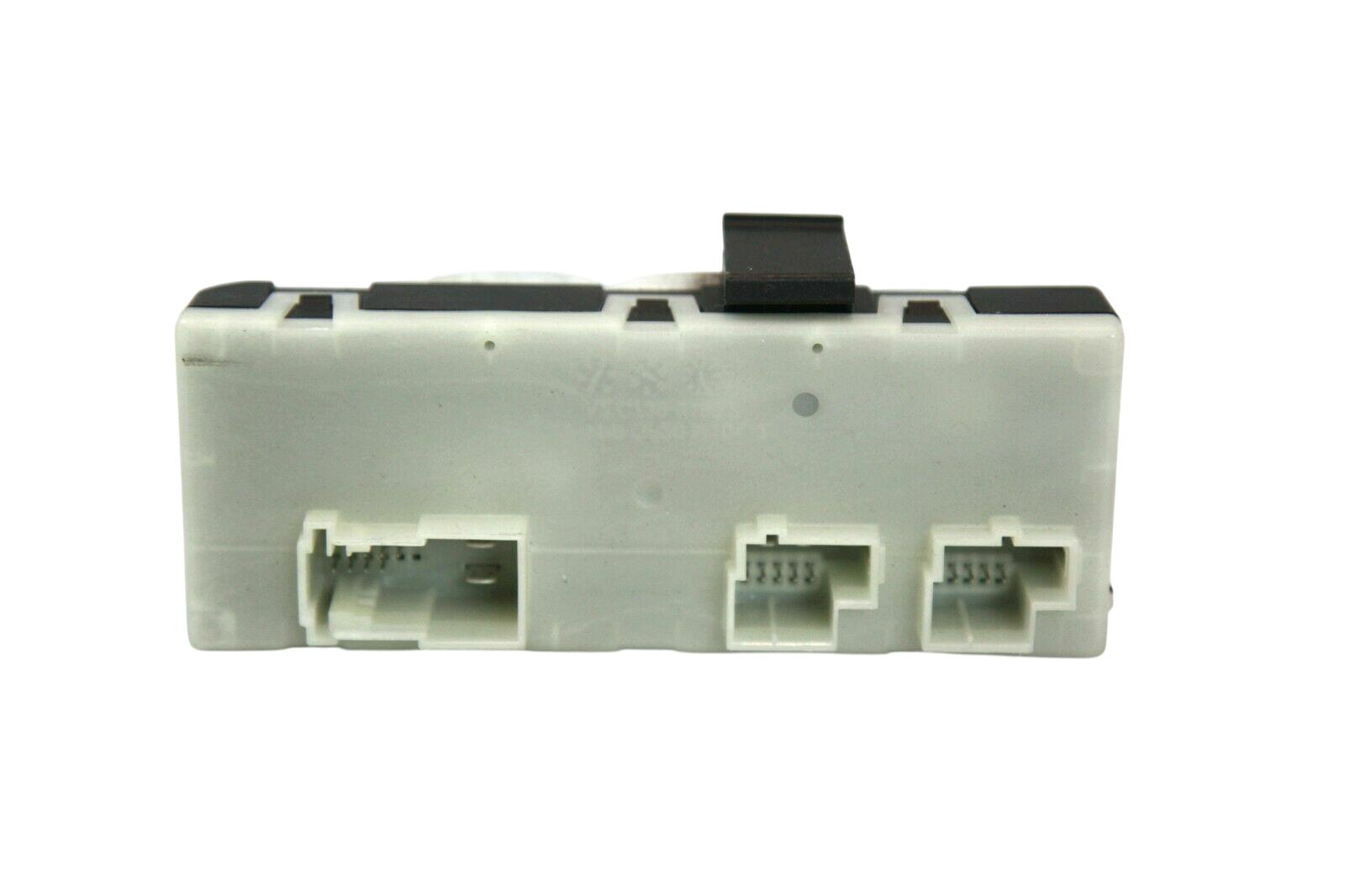 BMW X5 (F15) Tailgate/trunk control unit/module BMW X5 Tailgate/trunk control unit/module OEM 6...