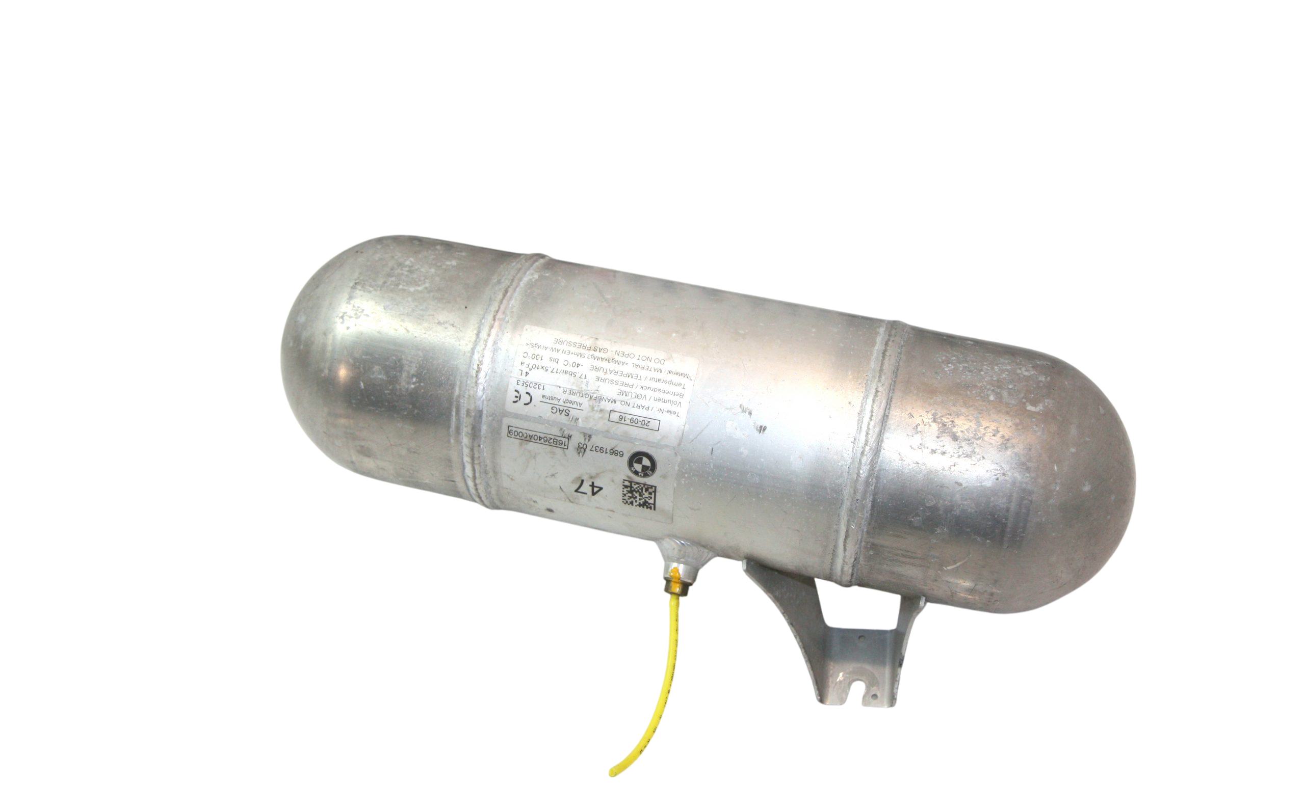 BMW 7 (G11 / G12) Air suspension tank/reservoir BMW 7 SERIES Air suspension tank/reservoir OEM ...