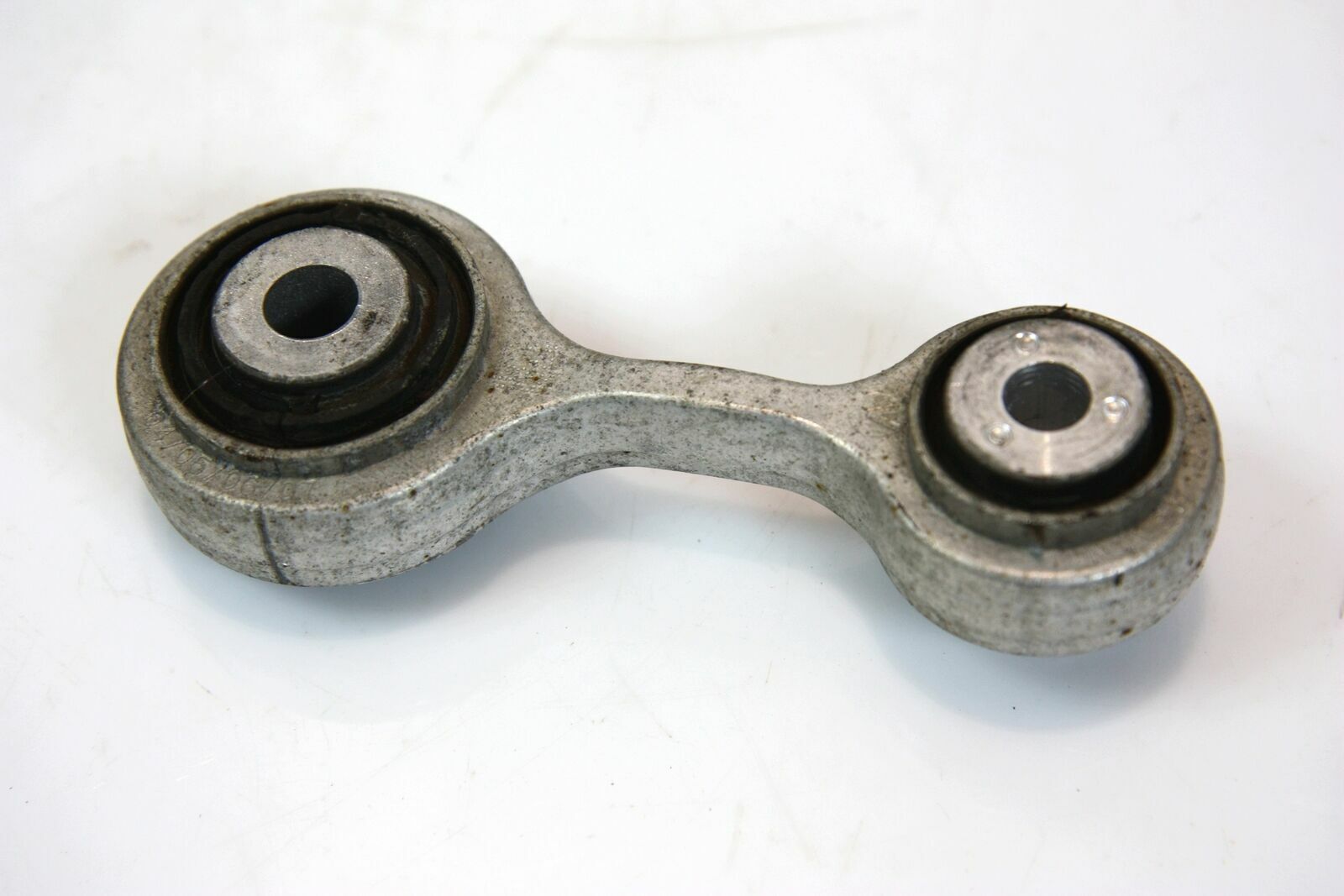 BMW 6 (F06 / F12 / F13) Rear anti-roll bar/stabilizer link BMW 6 SERIES Rear anti-roll bar/stabilizer link...