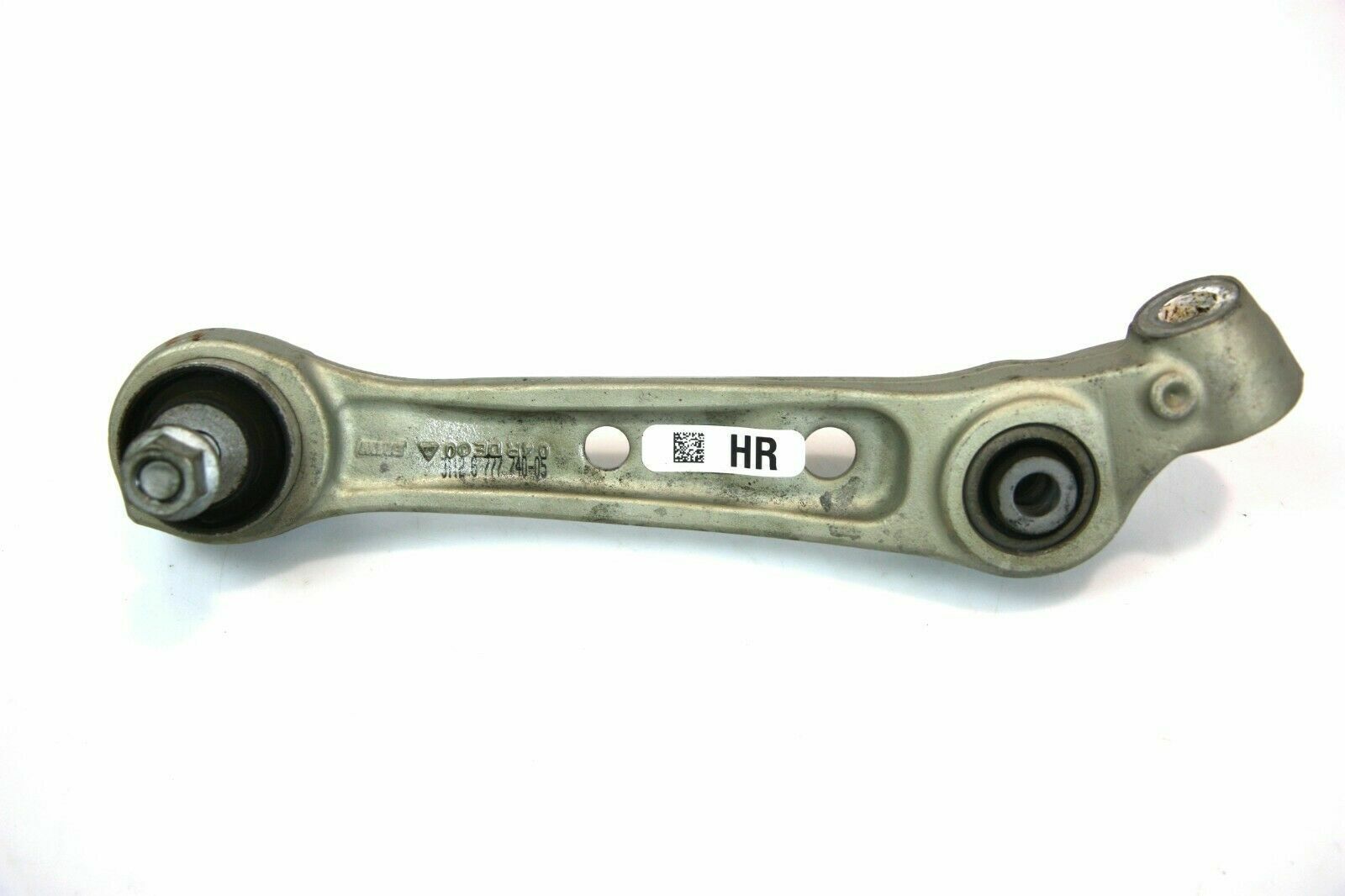 BMW 7 (G11 / G12) Front control arm BMW 7 SERIES Front control arm OEM 31126777740
...
